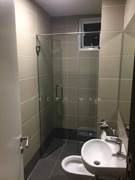 Bathroom features: glass shower enclosure, rain shower head, handheld shower, white sink, chrome basin mixer, one-piece toilet, grey ceramic tile flooring, beige wall tiles, window for natural light, towel rack; style: modern.