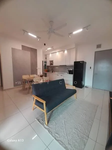 Living features: 3-seater fabric sofa in dark grey, dining table with 4 wooden chairs, white cabinetry, black refrigerator, built-in oven, ceramic tile flooring, recessed LED downlights, ceiling fan, grey accent wall, open kitchen layout, area rug, wall-mounted TV, kitchen island; style: modern.