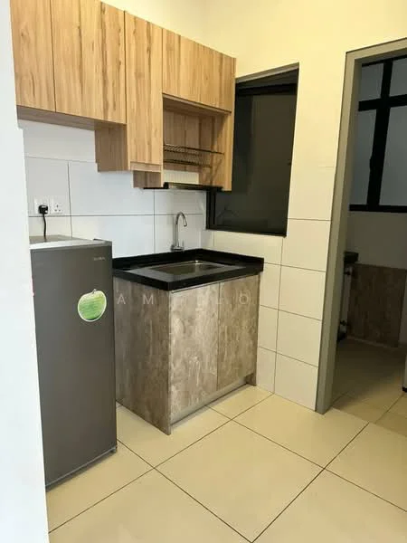 Kitchen features: single-bowl stainless-steel sink, chrome pull-down faucet, black granite countertop, wooden upper cabinets with a natural finish, open shelving, grey fridge, white tiled walls, beige tiled flooring; style: modern.