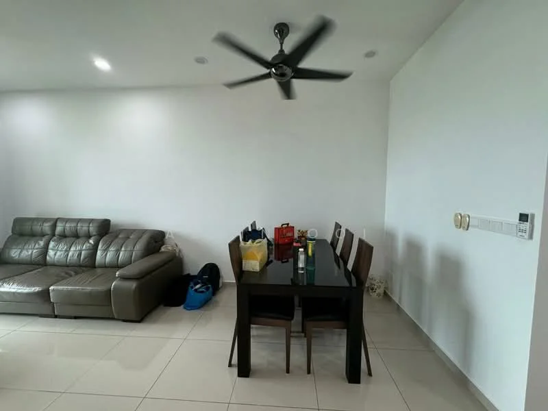Living features: 3-seater leather sofa in grey, dining table with 6 chairs, ceiling fan, white painted walls, tile flooring, recessed downlights, decorative items on table, black dining table; style: modern.