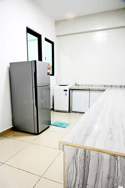 Kitchen features: grey stainless-steel fridge, white washing machine, marble countertop, white cabinets, tile backsplash, cream tiled flooring, double-bowl sink, window with black frame, green mat on floor; style: modern.