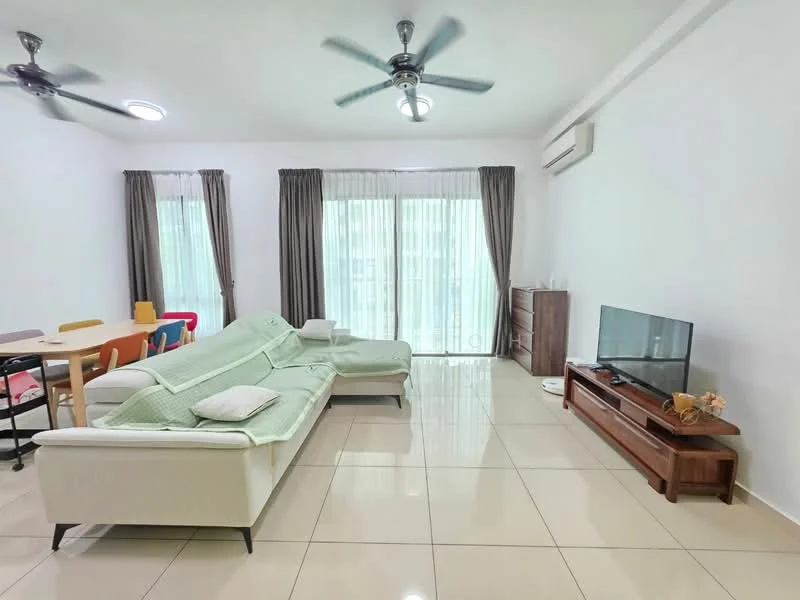 Living features: 3-seater fabric sofa in light green, 2-blade ceiling fan, wall-mounted TV, wooden TV console, glass sliding doors, floor-to-ceiling windows, curtains, light-colored tiled flooring, recessed ceiling lights, wooden side table, dining table with colorful chairs; style: modern; view: garden.