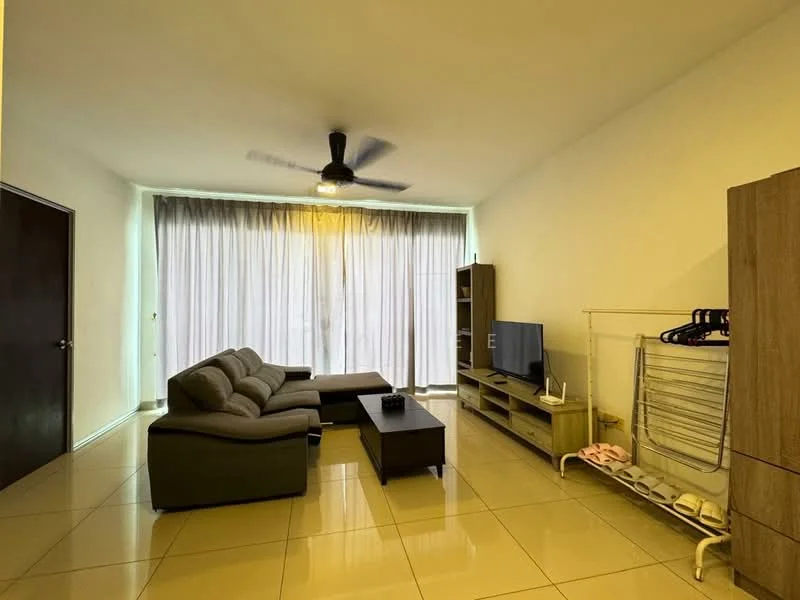 Living features: 3-seater fabric sofa in grey, coffee table, wall-mounted TV, TV console, ceiling fan, floor-to-ceiling windows, sheer curtains, glossy tile flooring, decorative wall, built-in shelving unit; style: modern.