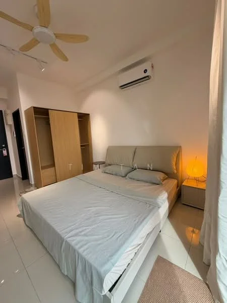 Bedroom features: king-size bed, upholstered headboard, bedside lamp, built-in wardrobe, wall-mounted air conditioning unit, 5-blade ceiling fan, white painted walls, glossy tile flooring, curtains, area rug; style: modern.