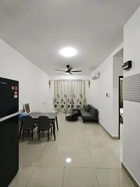 Living features: white painted walls, glossy ceramic tile flooring, 5-blade ceiling fan with light, sofa in grey fabric, coffee table, dining table with 4 chairs, floor-to-ceiling curtains, wall-mounted air conditioning unit, refrigerator in black, decorative wall art; style: modern.