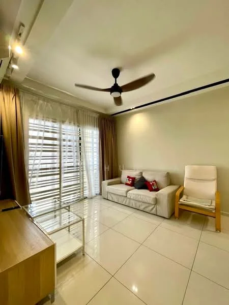 Living features: white painted walls, cream curtains, floor-to-ceiling windows, 5-blade ceiling fan, light-colored sofa, red accent pillows, glass coffee table, wooden TV console, polished ceramic tile flooring; style: modern.
