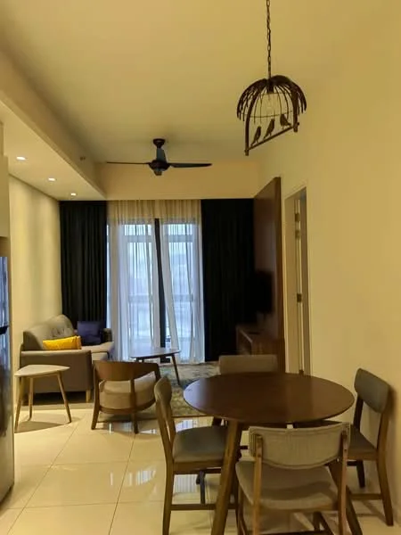 Living features: 3-seater fabric sofa in grey, yellow accent cushion, wooden dining table with 4 chairs, pendant light fixture, ceiling fan, floor-to-ceiling windows, curtains, area rug, TV console, wall-mounted TV; style: modern.