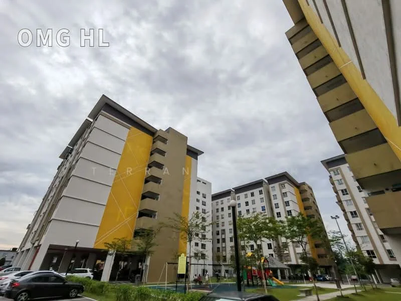 Trifolia, Klang — view 2 of 5 in Trifolia Apartment — for Rent