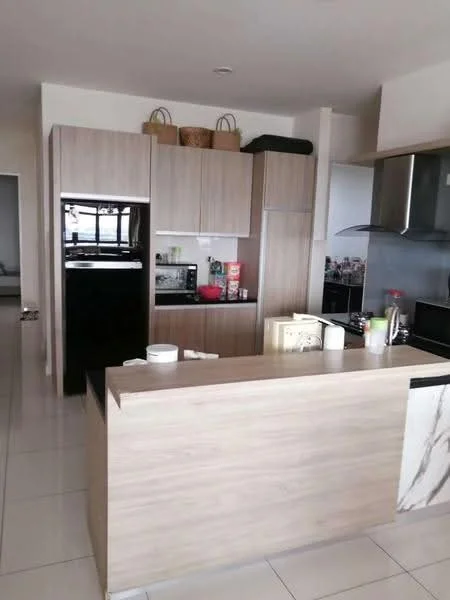 Kitchen features: laminate cabinetry in light wood finish, black refrigerator, built-in microwave, stainless-steel sink, chrome pull-down faucet, black countertop, ceramic tile flooring, open shelving, decorative baskets on top shelf, kitchen island with breakfast bar; style: modern.