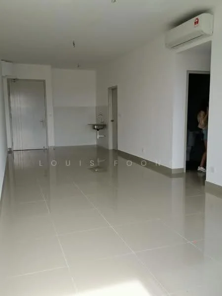 Room features: white painted walls, glossy tile flooring, 1 wall-mounted split AC, single door, open space layout, no visible furniture, neutral color scheme, natural light from windows; style: minimalist.