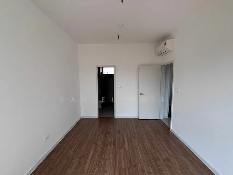 Room features: light wood laminate flooring, white painted walls, 1 wall-mounted split AC, ceiling light fixture, door leading to hallway, door leading to bathroom, window with no visible treatment; style: modern.