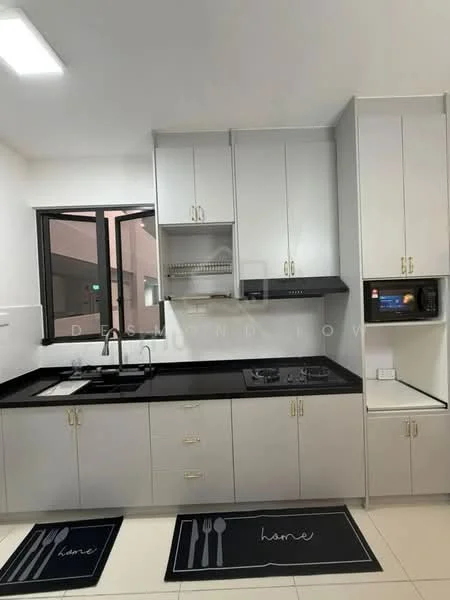 Kitchen features: black granite countertop, grey cabinetry with gold handles, built-in microwave, freestanding gas hob with 2 burners, stainless-steel sink, window above sink, tile backsplash, white tile flooring, 2 kitchen mats with printed design; style: modern.