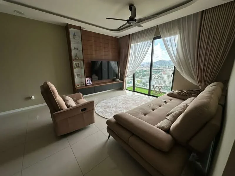 Living features: beige fabric sofa, 2-seater sofa, recliner armchair, round area rug, wall-mounted TV, wooden TV console, floor-to-ceiling windows, sheer curtains, dropped ceiling with ceiling fan, neutral painted walls, light-colored tiled flooring, decorative wall art; style: modern; view: city.