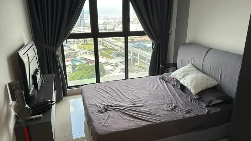 Bedroom features: king-size bed, grey bedspread, two pillows, floor-to-ceiling windows, blackout curtains, TV console, wall-mounted TV, side table, ceramic tile flooring, city view; style: modern; view: city.