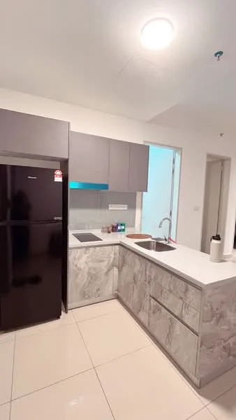 Kitchen features: black fridge, grey cabinetry, marble countertop, single-bowl stainless-steel sink, chrome pull-down faucet, built-in cooktop, tile flooring, recessed ceiling light; style: modern.