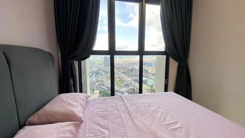 Bedroom features: king-size bed with upholstered headboard, pink bed linens, floor-to-ceiling windows, blackout curtains, city skyline view, light-colored walls, carpeted flooring; style: modern; view: city.