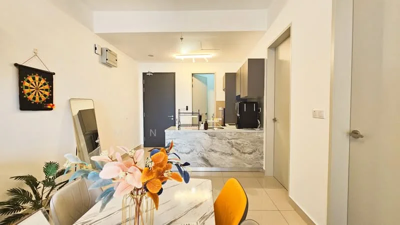 Living features: white painted walls, tile flooring, recessed downlights, wall-mounted split AC, large mirror, dartboard on wall, decorative plant, marble countertop, grey cabinetry, open kitchen layout, yellow dining chair, white dining table with floral arrangement; style: modern.