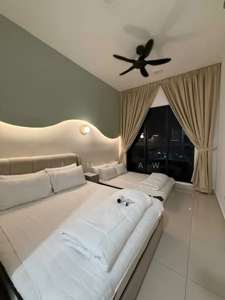 Bedroom features: king-size bed, single bed, upholstered headboard, white bedding, 5-blade ceiling fan, recessed lighting, curtains, floor-to-ceiling windows, tile flooring, accent wall in green, decorative wall lighting; style: modern; view: city.