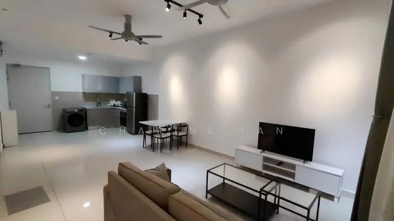Living features: 3-seater fabric sofa in beige, glass coffee table, TV console in white, wall-mounted TV, dining table for 4, 4 dining chairs, ceiling fan with light, recessed LED downlights, white painted walls, polished tile flooring, washing machine, kitchen cabinetry in grey, countertop in light color; style: modern.
