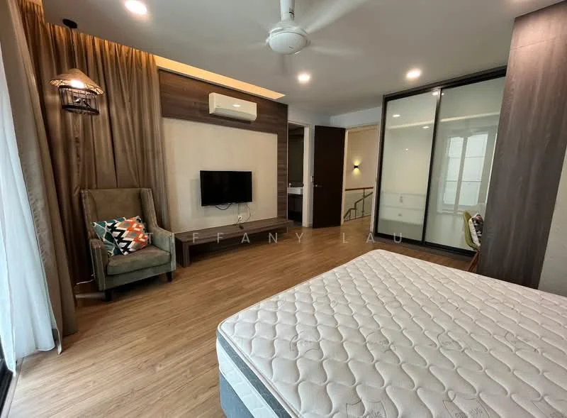 Bedroom features: wooden flooring, beige painted walls, large window with sheer curtains, ceiling fan, wall-mounted TV, upholstered armchair, decorative throw pillow, built-in wardrobe, recessed lighting, air conditioning unit; style: modern.