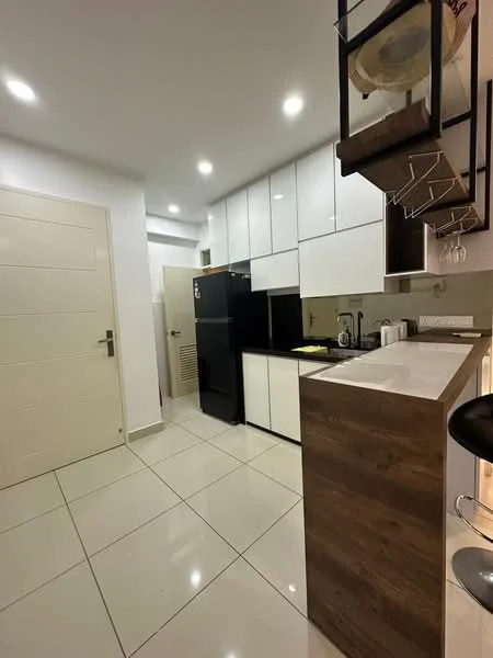 Kitchen features: white glossy cabinetry, black countertop, stainless-steel fridge, built-in oven, ceramic cooktop, single-bowl stainless-steel sink, chrome pull-down faucet, pendant light, recessed LED downlights, white tiled backsplash, bar counter with stools, open shelving; style: modern.