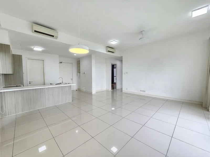 Living features: glossy porcelain tile flooring, white painted walls, recessed downlights, 5-blade ceiling fan, large windows with sheer curtains, open-plan layout, kitchen island with breakfast bar, air conditioning unit; style: modern.