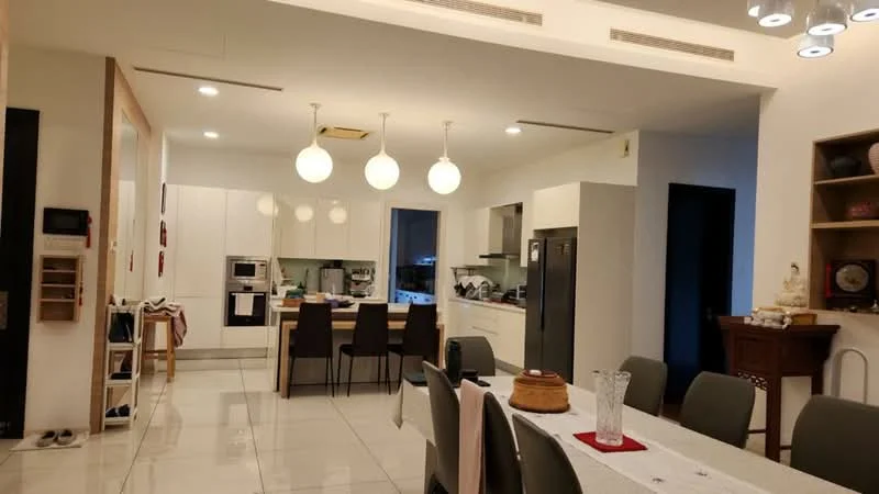 Kitchen features: white cabinetry, stainless-steel fridge, built-in oven, microwave, 4-burner gas hob, double-bowl stainless-steel sink, chrome pull-down faucet, white quartz countertop, pendant lighting, tile flooring, open-plan layout, breakfast bar with seating; style: modern. Dining features: 6-seater dining table, upholstered dining chairs, decorative centerpiece, wall-mounted shelving, area rug, glass vase, table runner; style: modern.