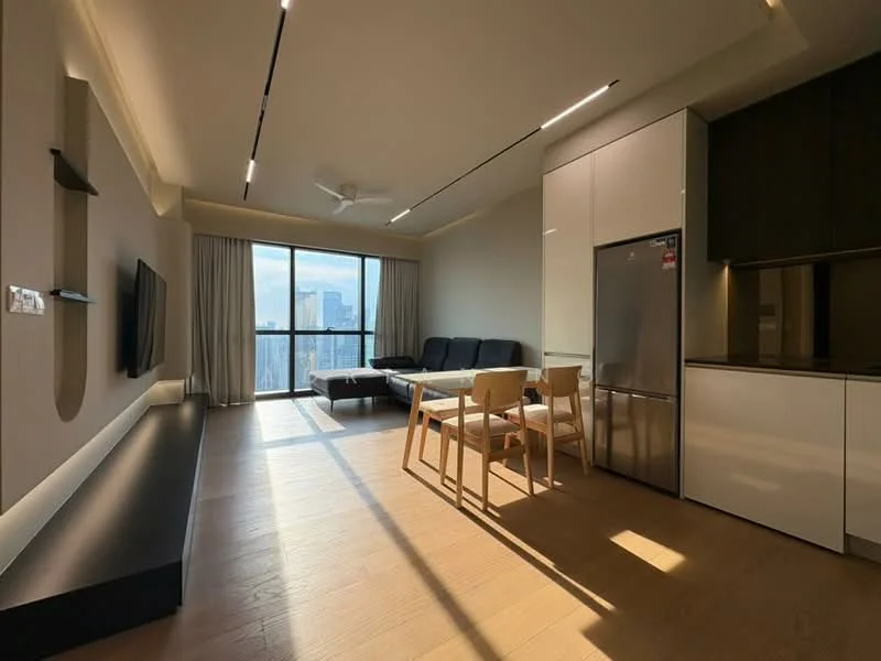 Living features: floor-to-ceiling windows, city view, 3-seater fabric sofa in dark blue, coffee table, wall-mounted TV, TV console, wooden flooring, ceiling fan, recessed downlights, light-colored walls, dining table with 4 chairs, open layout to kitchen; style: modern; view: city. Kitchen features: white cabinetry, black countertop, stainless-steel fridge, built-in oven, induction hob, sink, open shelving, recessed lighting; style: modern.