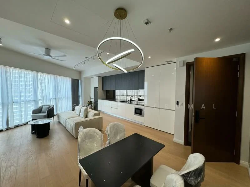 Living features: light wood flooring, floor-to-ceiling windows, sheer curtains, 3-seater fabric sofa in light beige, round coffee table with black top, dining table with 4 chairs, chandelier light fixture, ceiling fan, built-in kitchen cabinetry in white, black countertop, microwave, built-in oven, stainless-steel sink, chrome pull-down faucet; style: modern; view: city.