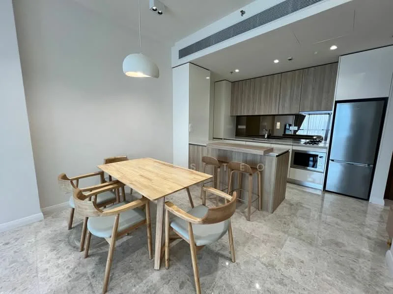 Dining features: wooden dining table, 4 wooden dining chairs with upholstered seats, pendant light fixture, marble flooring, open-plan layout to kitchen, kitchen island with seating, stainless-steel fridge, built-in oven, cooktop, white cabinetry, grey backsplash; style: modern. Kitchen features: kitchen island, stainless-steel appliances, white cabinetry, grey backsplash, marble countertop; style: modern.
