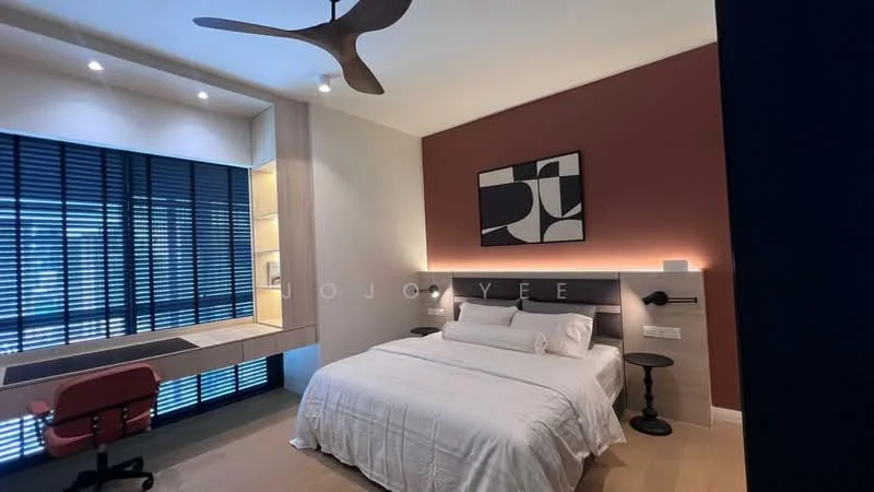 Bedroom features: king-size bed with white bedding, upholstered headboard, two bedside tables with lamps, built-in desk with chair, floor-to-ceiling windows with black blinds, accent wall in terracotta color, light wood flooring, recessed downlights, ceiling fan with wooden blades, decorative wall art; style: modern.