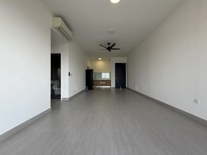 Living features: grey tiled flooring, white painted walls, 5-blade ceiling fan, wall-mounted air conditioning unit, recessed ceiling lights, open layout, large windows, doorway leading to kitchen, doorway leading to bedroom, no visible furniture; style: modern.