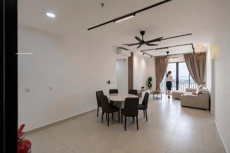Living features: floor-to-ceiling windows, sliding glass door, 5-blade ceiling fan with light, sofa in light color, round dining table, upholstered dining chairs, curtains, wall-mounted air conditioning unit, light-colored tiled flooring, decorative plant, wall-mounted artwork, recessed lighting; style: modern; view: city.