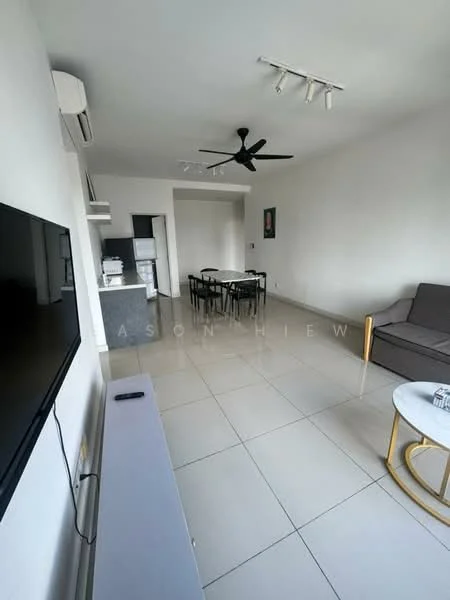 Living features: white painted walls, glossy tile flooring, 5-blade ceiling fan with light, wall-mounted TV, sofa in grey, dining table for 6, recessed downlights, open layout, large windows, air conditioning unit; style: modern.