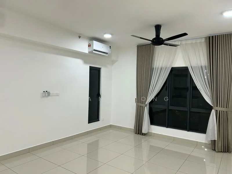 Living features: white painted walls, cream tiled flooring, 5-blade ceiling fan, 1 wall-mounted split AC, floor-to-ceiling windows, sheer curtains, blackout curtains, neutral-colored curtains, light switch panel, decorative wall trim; style: modern.