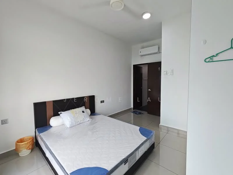 Bedroom features: queen-size bed, white mattress, light grey wall, white painted walls, ceiling fan, wall-mounted air conditioning unit, tiled flooring, built-in wardrobe, door leading to hallway, window with natural light; style: modern.