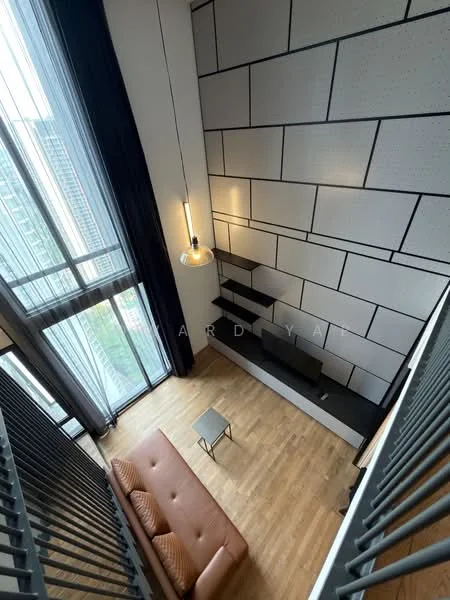 Living features: high ceiling, large floor-to-ceiling windows, wooden flooring, grey accent wall, black wall-mounted shelves, pendant light, sofa in beige, small coffee table; style: modern; view: city.