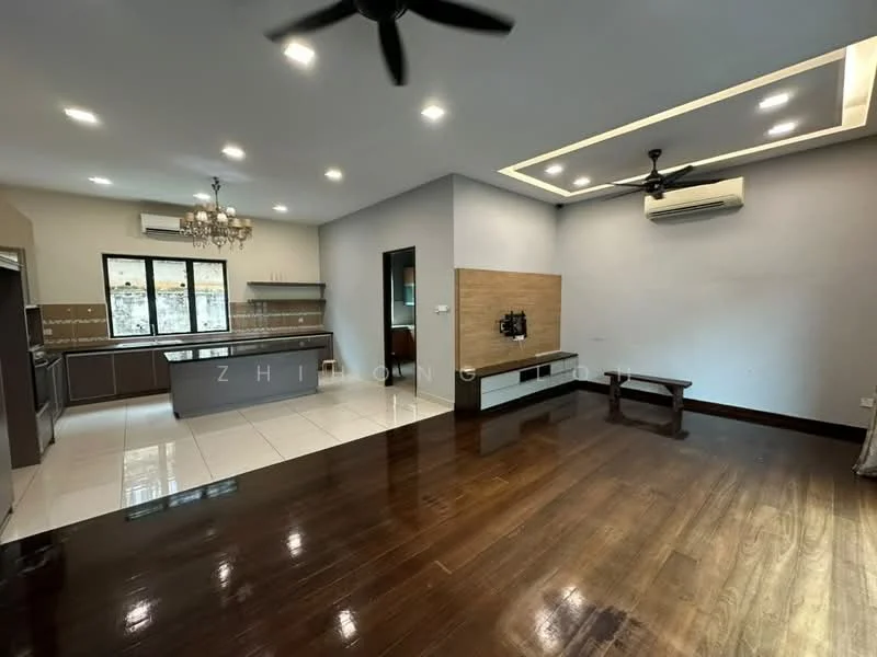 Living features: dark hardwood flooring, recessed ceiling with LED lights, ceiling fan, wall-mounted air conditioning unit, feature wall with stone cladding, built-in TV console, large windows for natural light, open layout connecting to kitchen, chandelier lighting; style: modern. Kitchen features: granite countertop, kitchen island, stainless-steel sink, built-in cabinetry, ceramic tile flooring, wall-mounted cabinets, recessed lighting; style: modern.