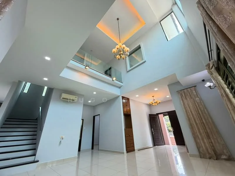 Living features: white painted walls, glossy tile flooring, tray ceiling with recessed lighting, chandelier, large windows, double-volume space, air conditioning unit, curtains, staircase with wooden railing; style: modern.