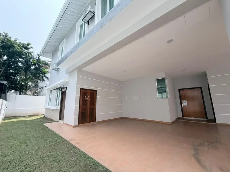 Exterior type: detached bungalow; features: white painted facade, flat roof, manicured lawn, paved walkway, double wooden doors, large windows, outdoor space, surrounded by greenery; style: modern.