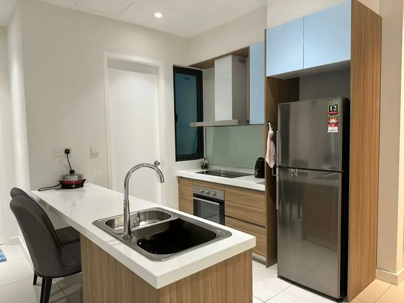 Kitchen features: single-bowl stainless-steel sink, chrome pull-down faucet, white quartz countertop, wood cabinetry in light brown, blue upper cabinets, built-in oven, stainless-steel fridge, glass backsplash, induction cooktop, kitchen island with seating, recessed downlights, tile flooring; style: modern.