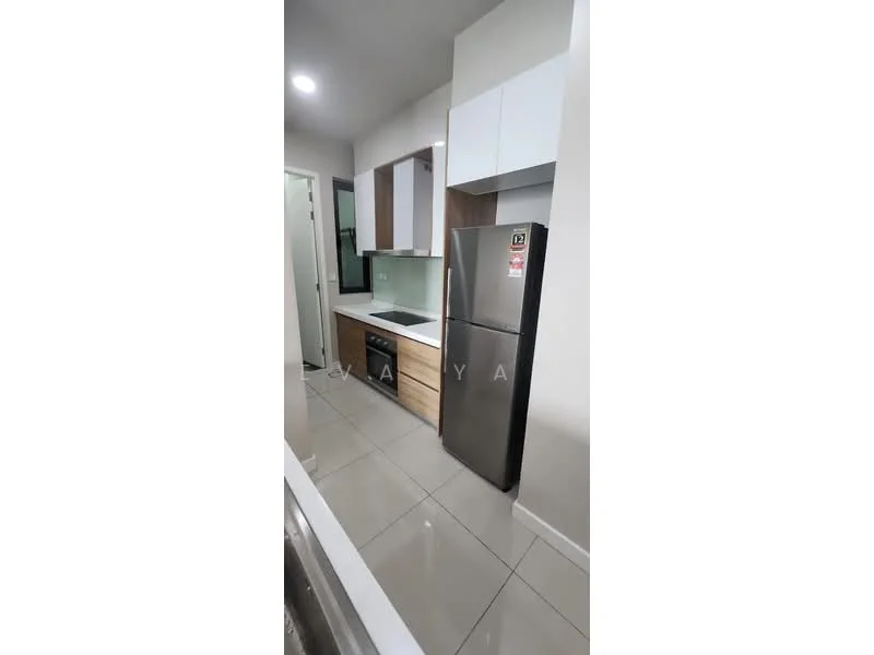 Kitchen features: white upper cabinets, wood lower cabinets, grey backsplash, stainless-steel fridge, built-in cooktop, kitchen countertop, single-bowl stainless-steel sink, chrome pull-down faucet, tile flooring, recessed downlights, open shelving, window for natural light; style: modern.