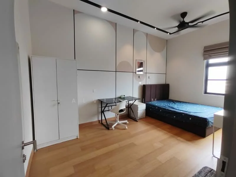 Bedroom features: wooden flooring, white painted walls, decorative wall panels, single bed, upholstered headboard, study desk, white chair, built-in wardrobe, window with blinds, ceiling fan; style: modern.
