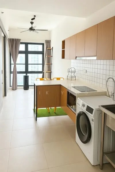 Kitchen features: white tiled backsplash, light wood cabinetry, stainless-steel sink, chrome pull-down faucet, built-in oven, 4-burner gas hob, washing machine, kitchen island with seating, floor-to-ceiling windows, ceiling fan, grey tile flooring, black bar stools, ladder shelf, curtains, open layout; style: modern; view: city.
