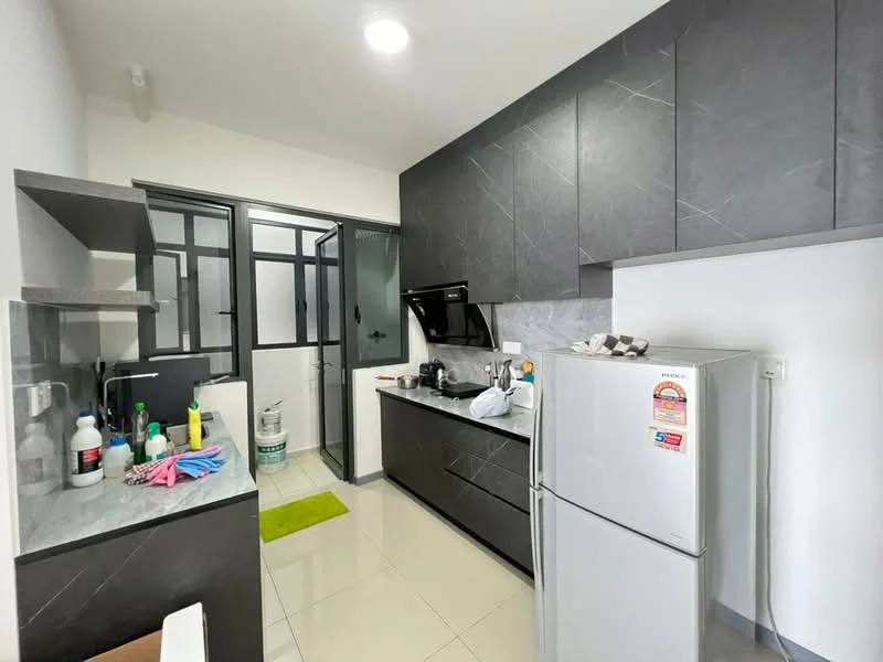 Kitchen features: black cabinetry with matte finish, grey marble countertop, stainless-steel fridge, built-in oven, 4-burner gas hob, black range hood, white tiled backsplash, white walls, floor-to-ceiling windows, ceramic tile flooring, green area rug, cleaning supplies on countertop, sink with faucet; style: modern.
