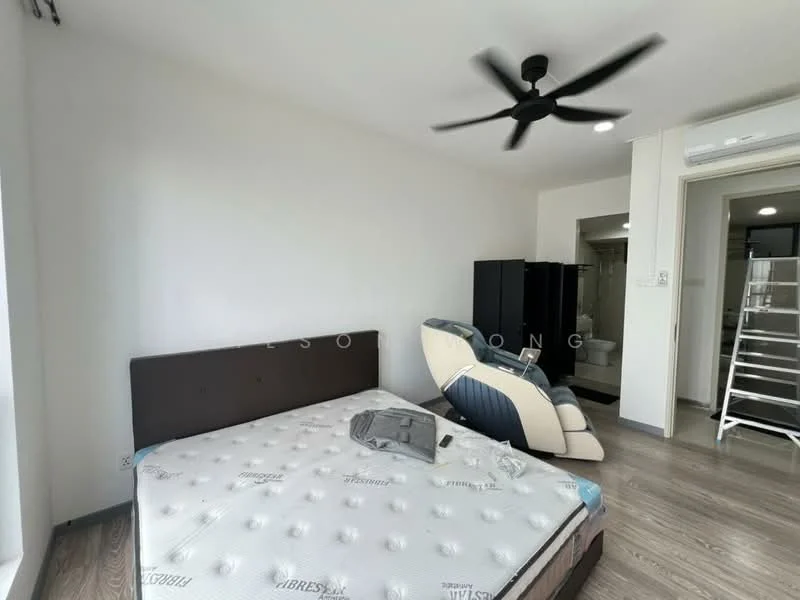 Bedroom features: queen-size bed, upholstered headboard, ceiling fan, wooden flooring, large window with natural light, armchair, built-in wardrobe, neutral wall color, decorative throw, bedside table; style: modern.