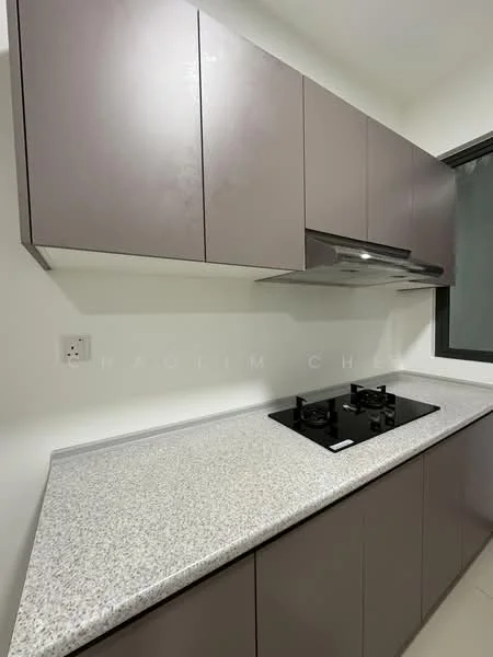 Kitchen features: grey cabinetry, granite countertop, built-in gas hob, stainless-steel range hood, white painted walls, single-bowl stainless-steel sink, wall-mounted cabinets, window with view to outside; style: modern.