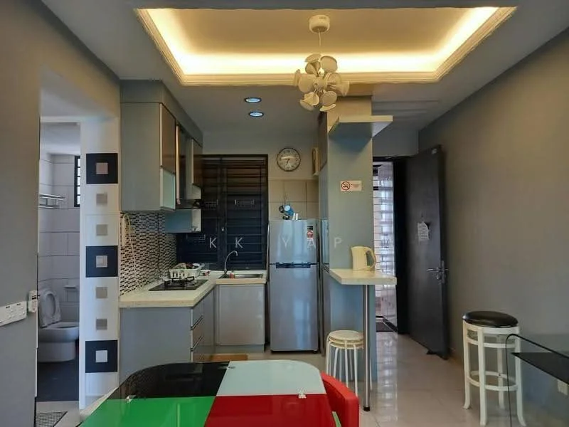 Kitchen features: grey painted walls, white ceiling with recessed lighting, 5-blade ceiling fan with light, white cabinetry with flat-panel doors, black countertop, stainless-steel sink, chrome pull-down faucet, built-in gas hob, built-in oven, stainless-steel fridge, microwave, tile backsplash with mosaic pattern, dining table with multi-colored surface, bar stools; style: modern.