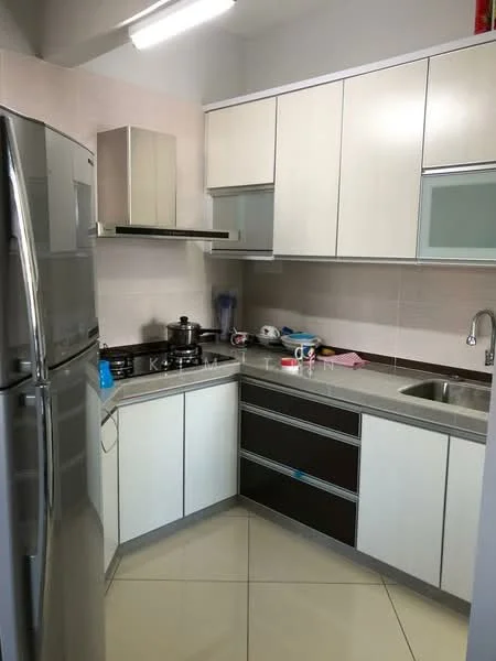 Kitchen features: stainless-steel fridge, built-in oven, 4-burner gas hob, stainless-steel range hood, single-bowl stainless-steel sink, chrome pull-down faucet, white cabinetry with glass panels, dark wood cabinetry, grey tiled backsplash, cream tiled walls, polished ceramic tile flooring, under-cabinet lighting; style: modern.