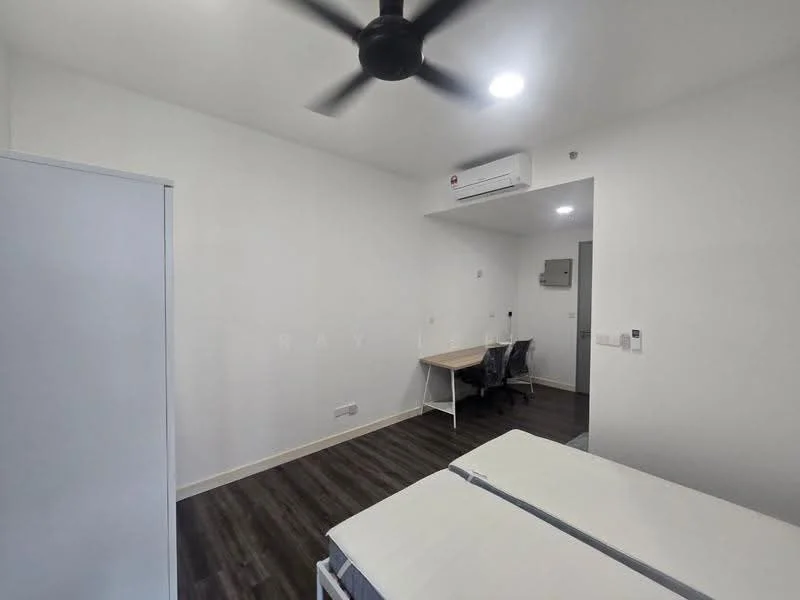 Bedroom features: white painted walls, dark laminate flooring, 5-blade ceiling fan, wall-mounted split AC, study desk, 2 chairs, built-in wardrobe, window with blinds; style: modern.